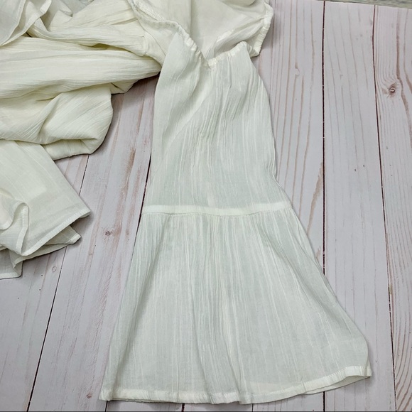 NWT American Eagle Cold Shoulder Shift Dress, Size Med - Picture 9 of 16